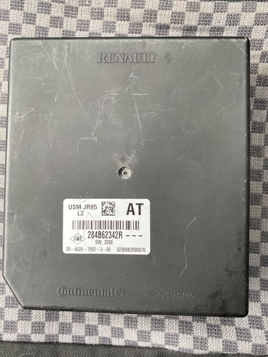 284B62342R Renault scenic 3 2009 -2016 (RVI) блок предохранителей