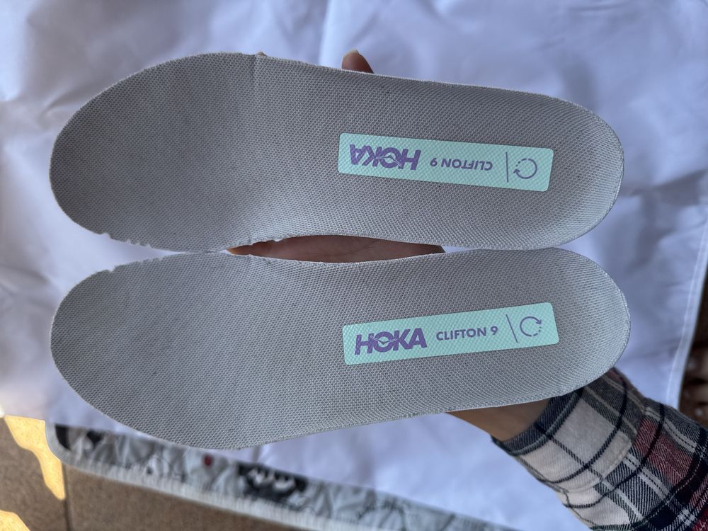Кросівки Hoka clifton 9