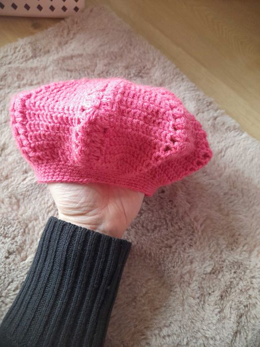 Komplet dla dziewczynki  zrobiony przez babcie na szydełku:)