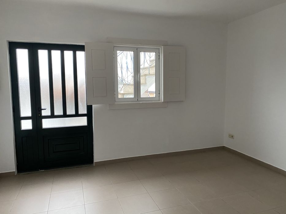 Arrendo andar moradia T3