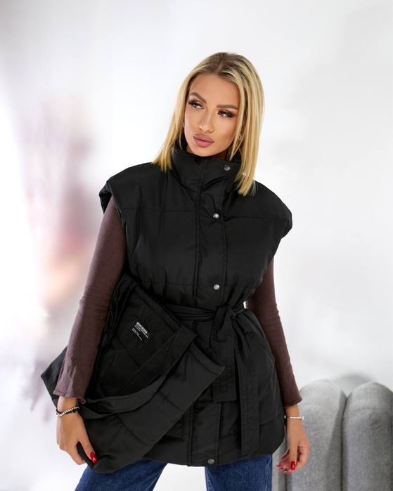 Стильная жилетка с сумкой шоппер