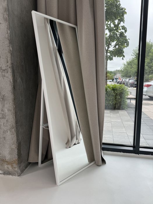Дзеркало підлогове в повний зріст / Дзеркала / Дзеркало в рамі ВИГІДНО