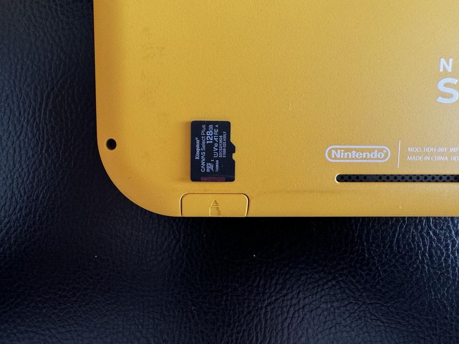 Новий NINTENDO switch lite yellow 128gb. Доставка новою поштою