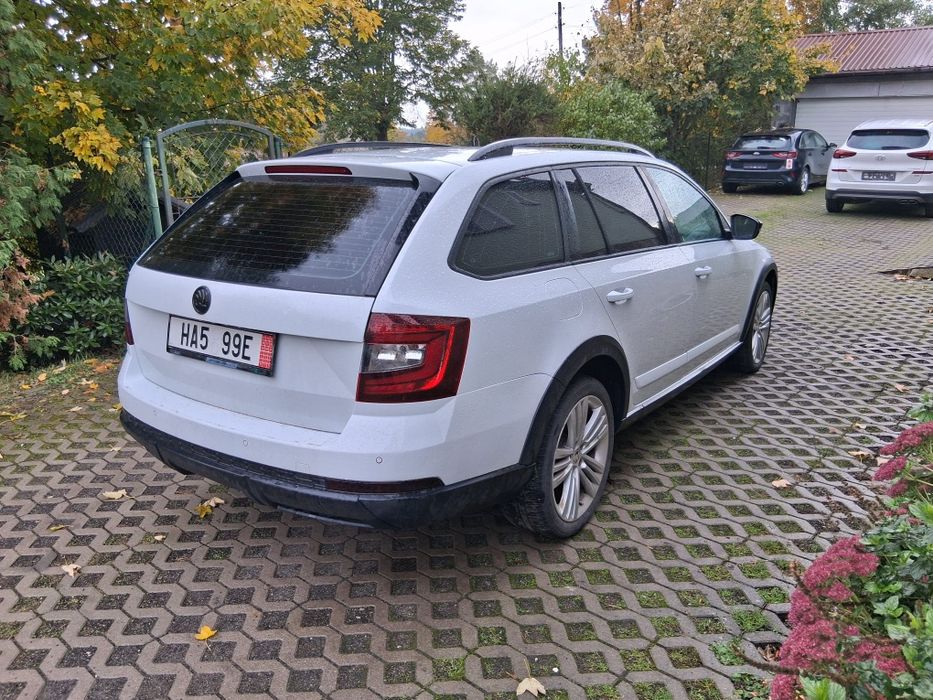 Skoda Octavia Scout 2.0d DSG