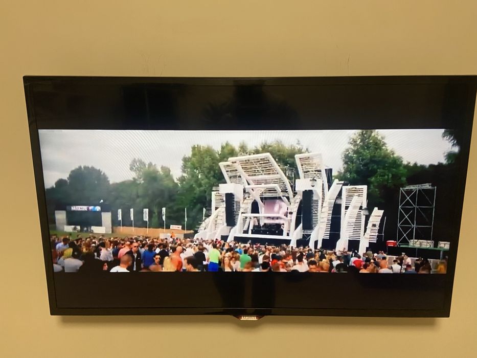Смарт тв Smart TV samsung UE39F5500AK