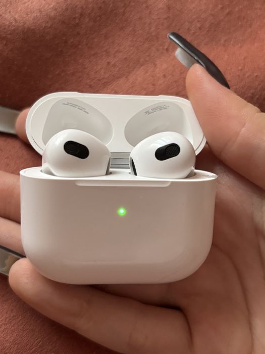 Airpods 3,  нові