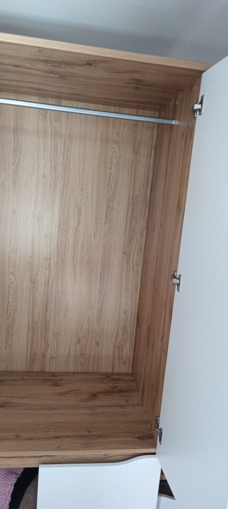 Szafa ubraniowa Nuis