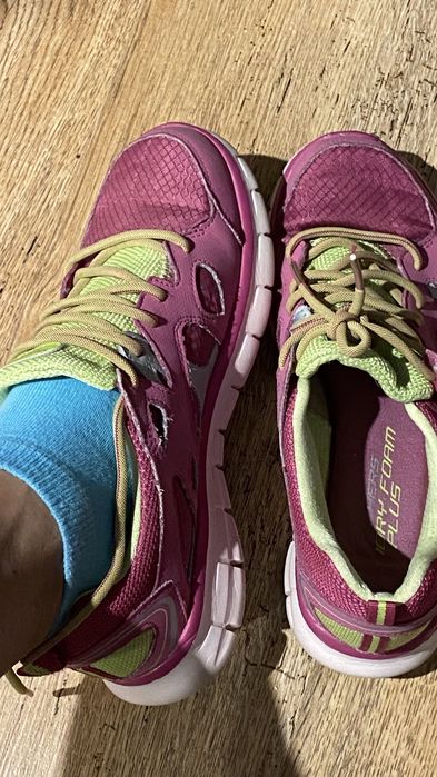 Кроссовки skechers 37,5