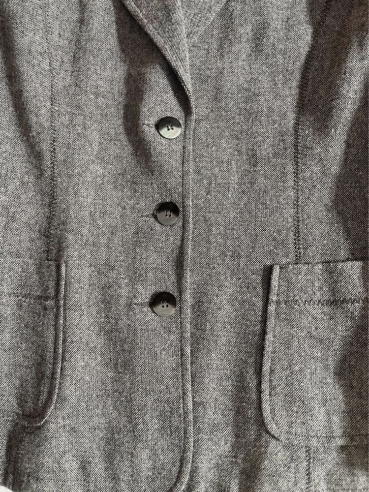 Blazer de inverno em cinzento