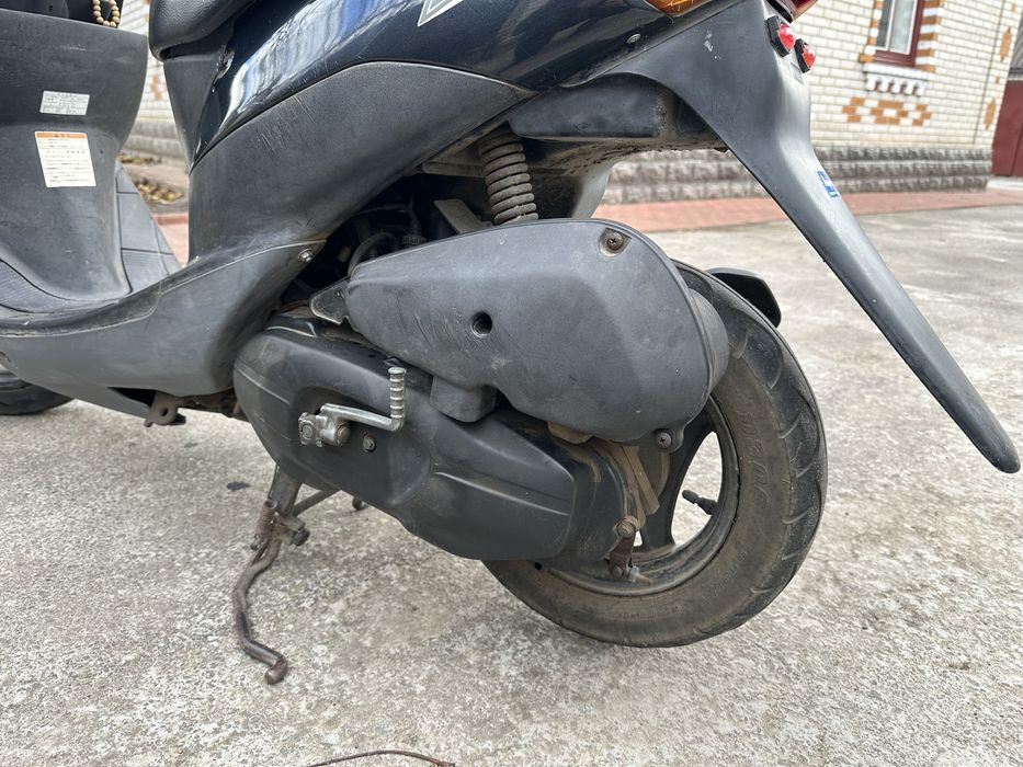 Продам Suzuki let3