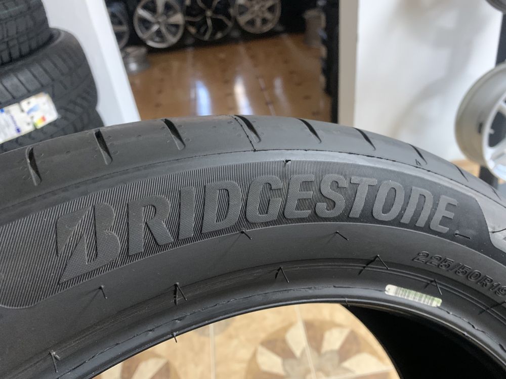 225/50/19 96V Bridgestone TURANZA 6 ENLITEN