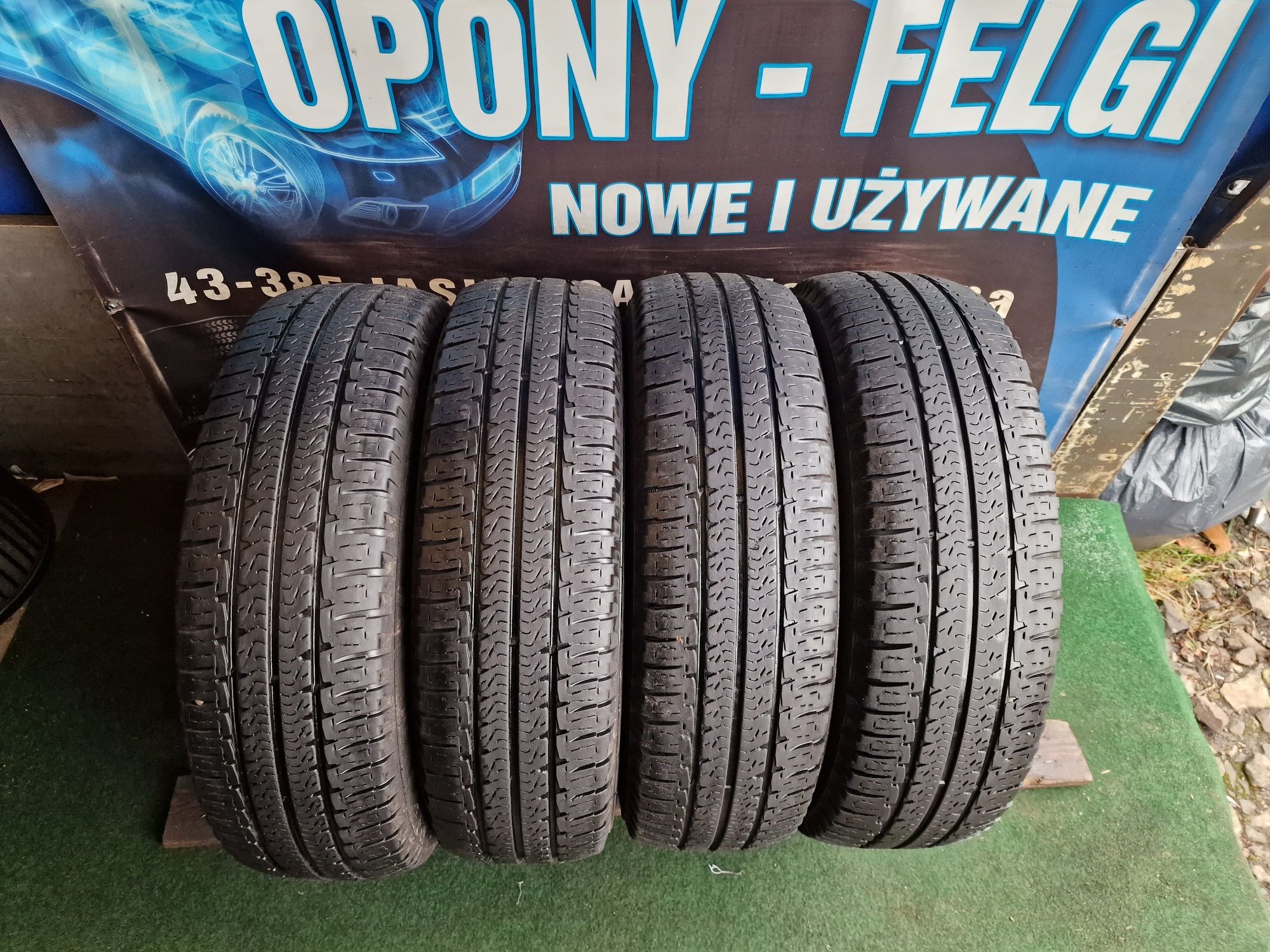 Opony letnie 225/75/16C Michelin wzmacniane Komplet 7.4mm