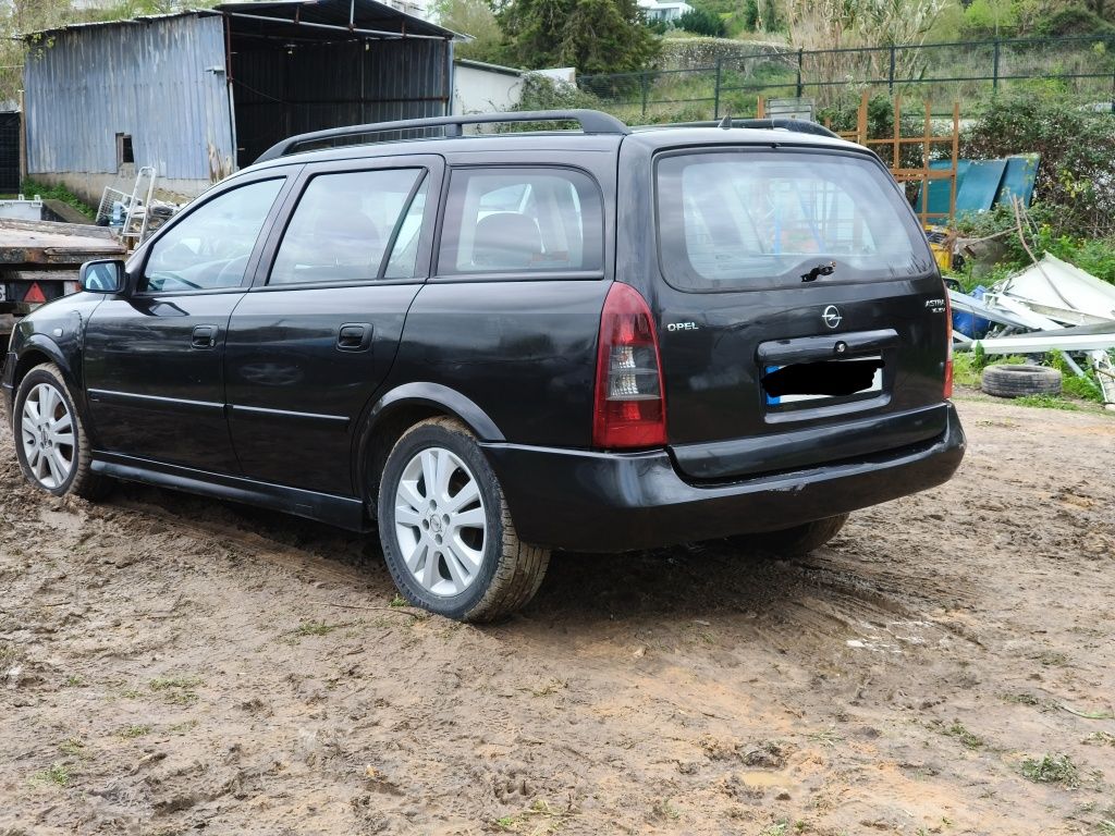 Opel Astra 1.6 gasolina ano 99 só peças