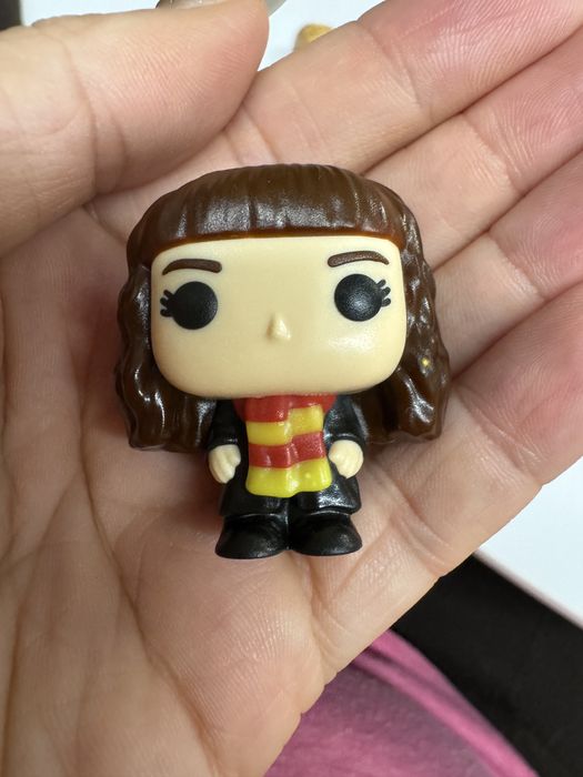 Гермиона гарри поттер киндер джой