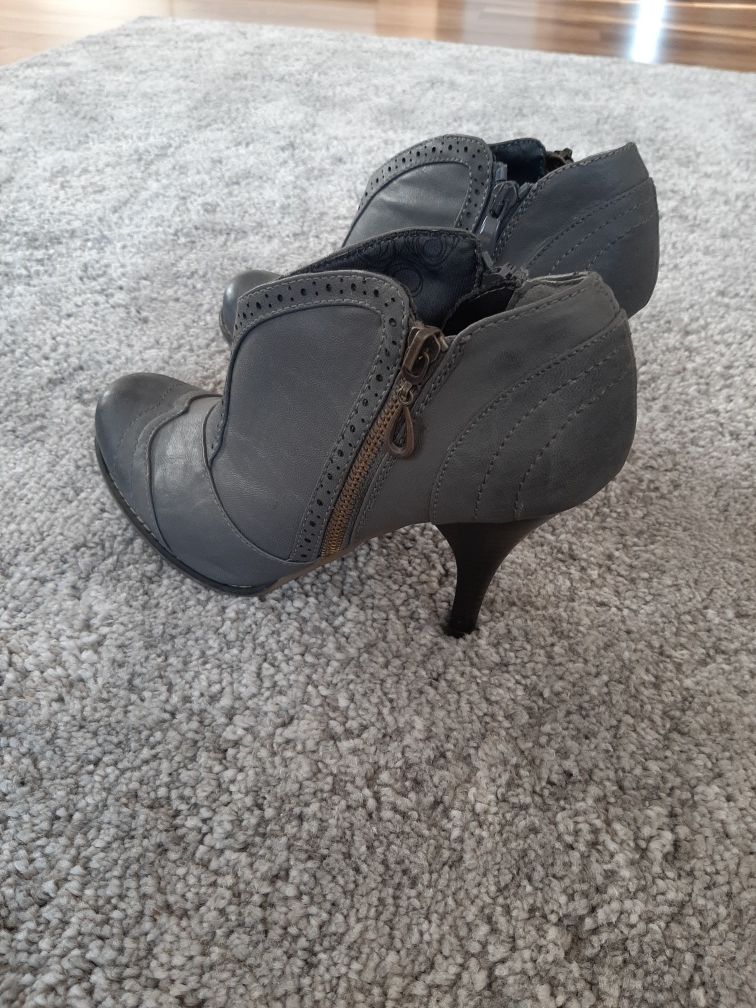 Buty botki,jak nowe