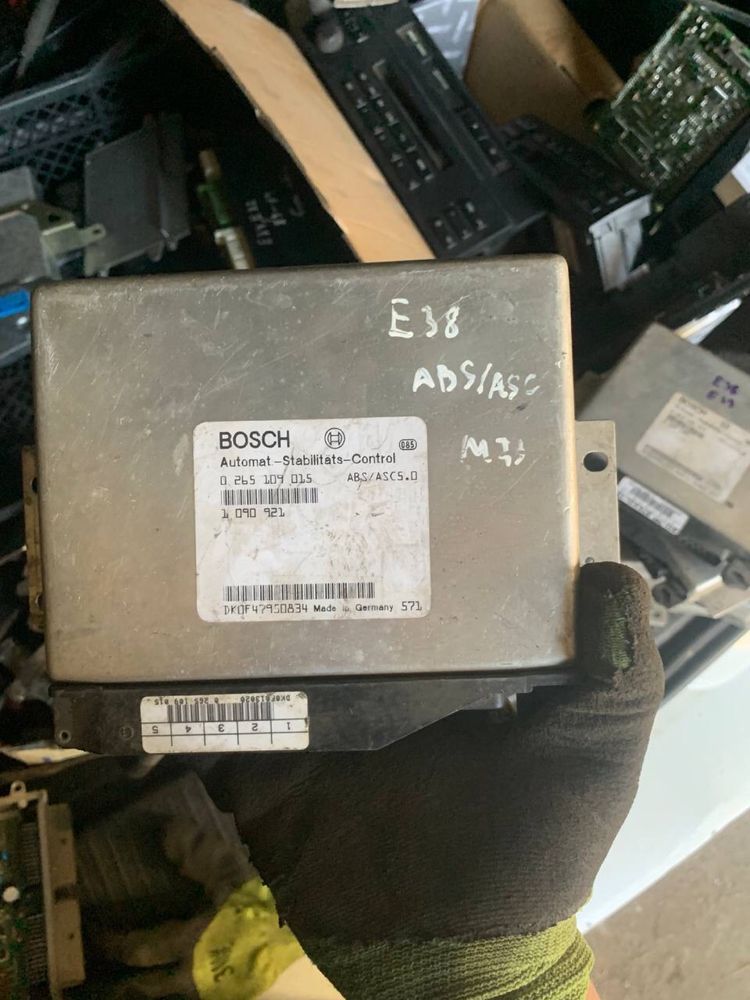 Бмв разборка ЕБУ Е32,46.34.3836,39