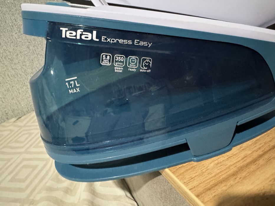 Праска із парогенератором Tefal