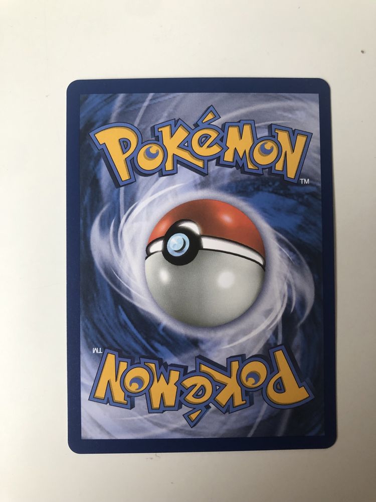 Carta Pokémon Fragmento Sombrio Dourada