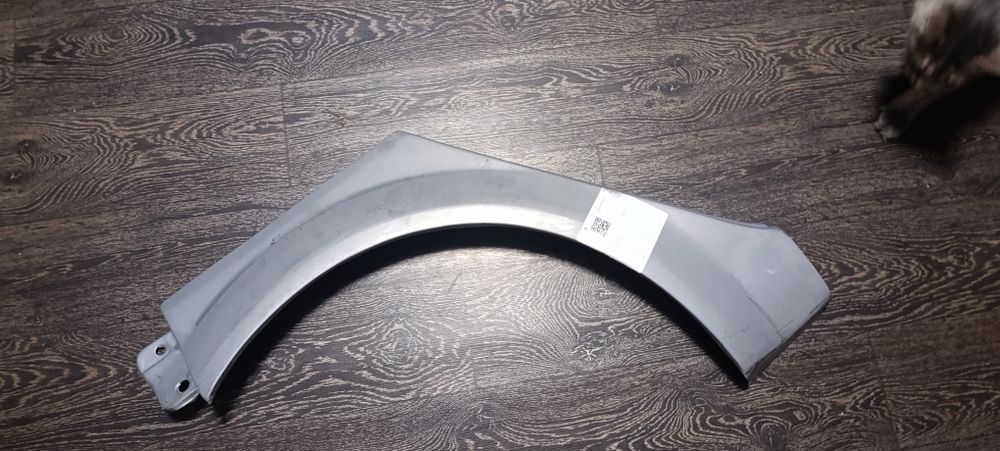 Крило меган 2 заднє ліве