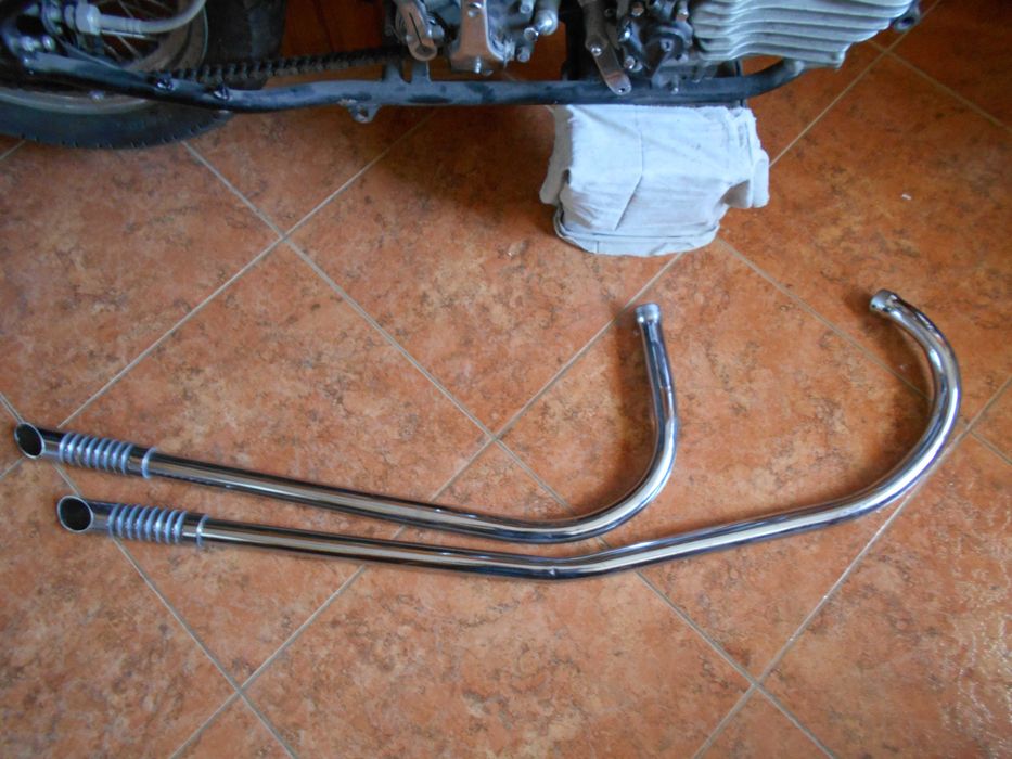 Вихлопні труби під двигун Харлей ВЛА-42. Harley-Davidson WLA-42