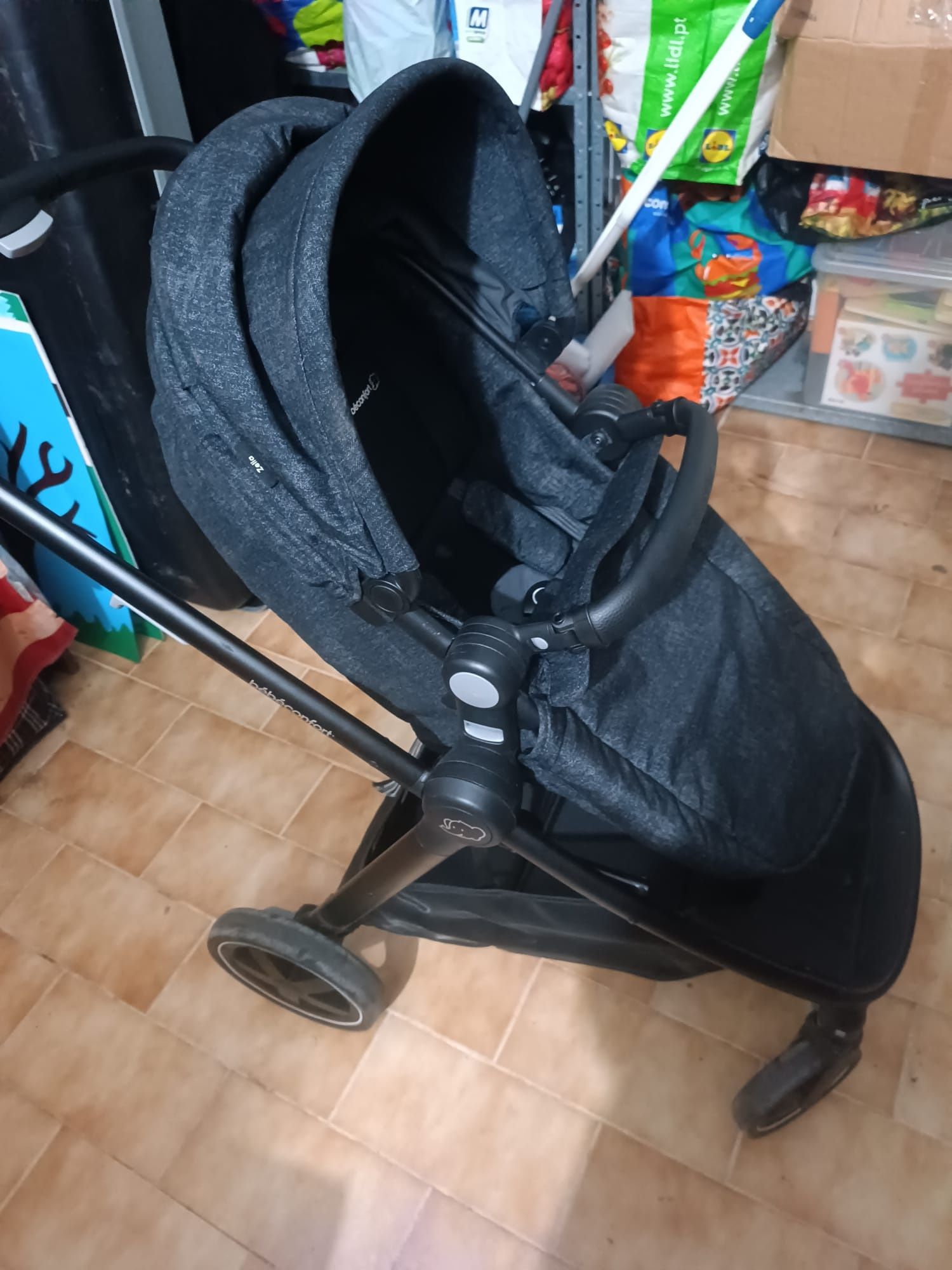 Bebé Confort Trio + Base Isofix Impecável