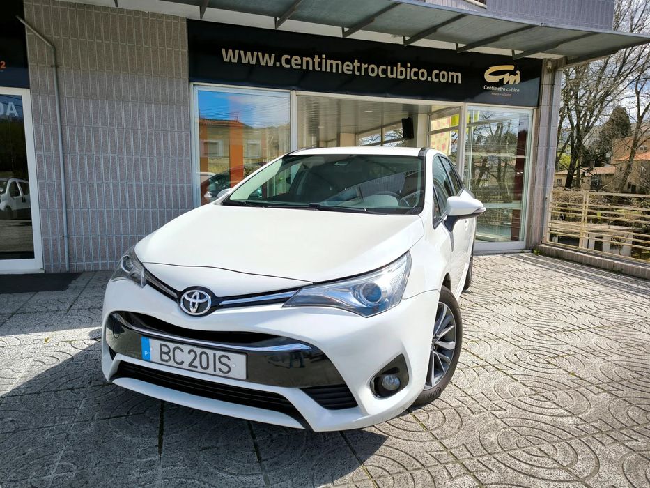 Toyota Avensis Touring Sports 1.6 D-4D Exclusive +P.Business