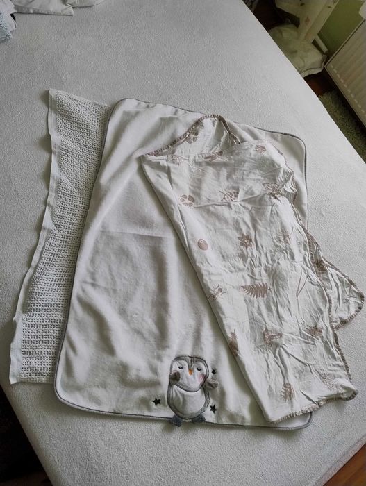 Zestaw3 białych kocy dla maluszka