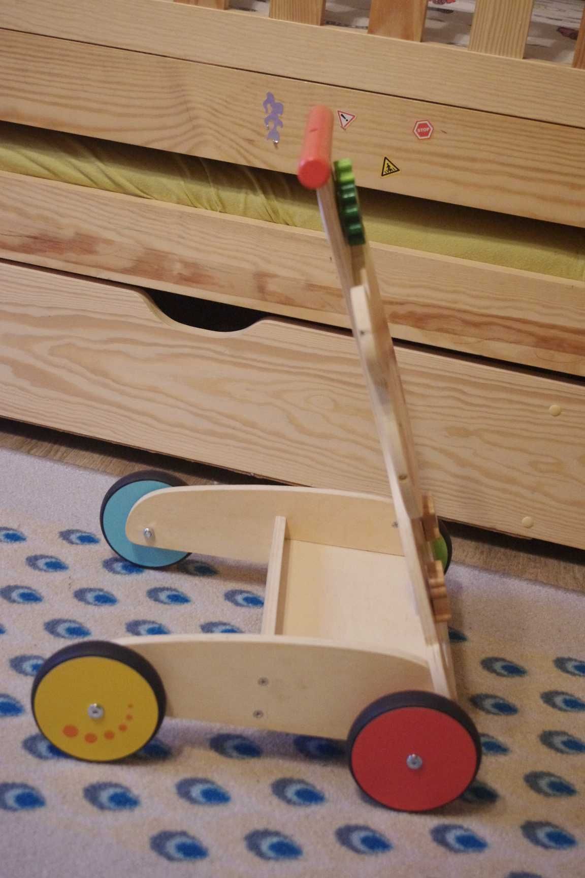Drewniany chodzik pchacz balkonik