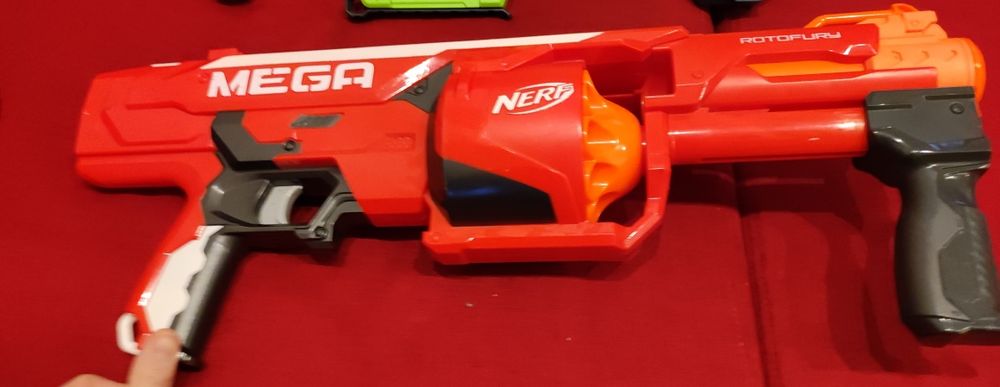 Nerf rotofury balas não incluídas no preço