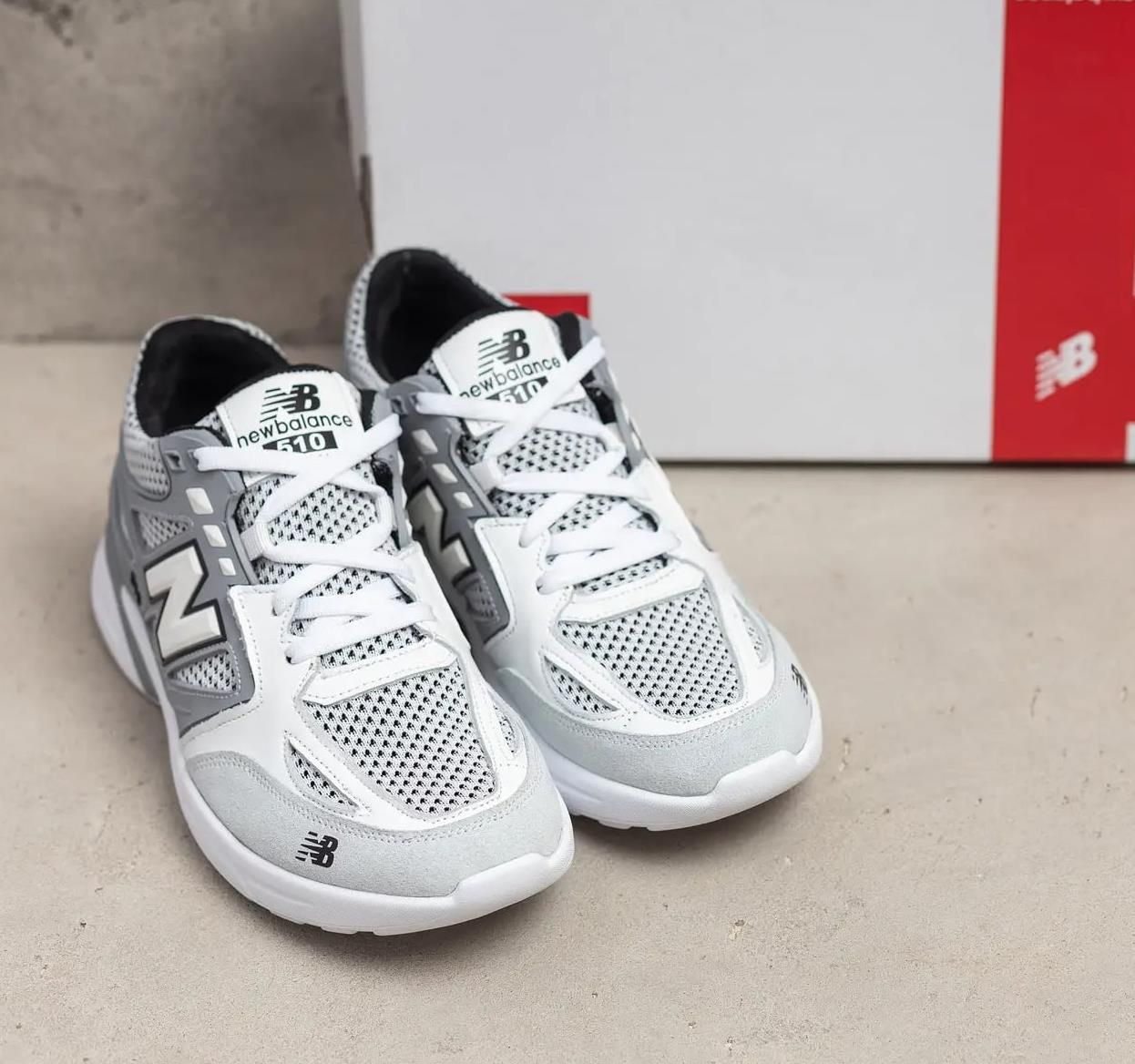Летние белые кроссовки New balance, сетка нью беланс