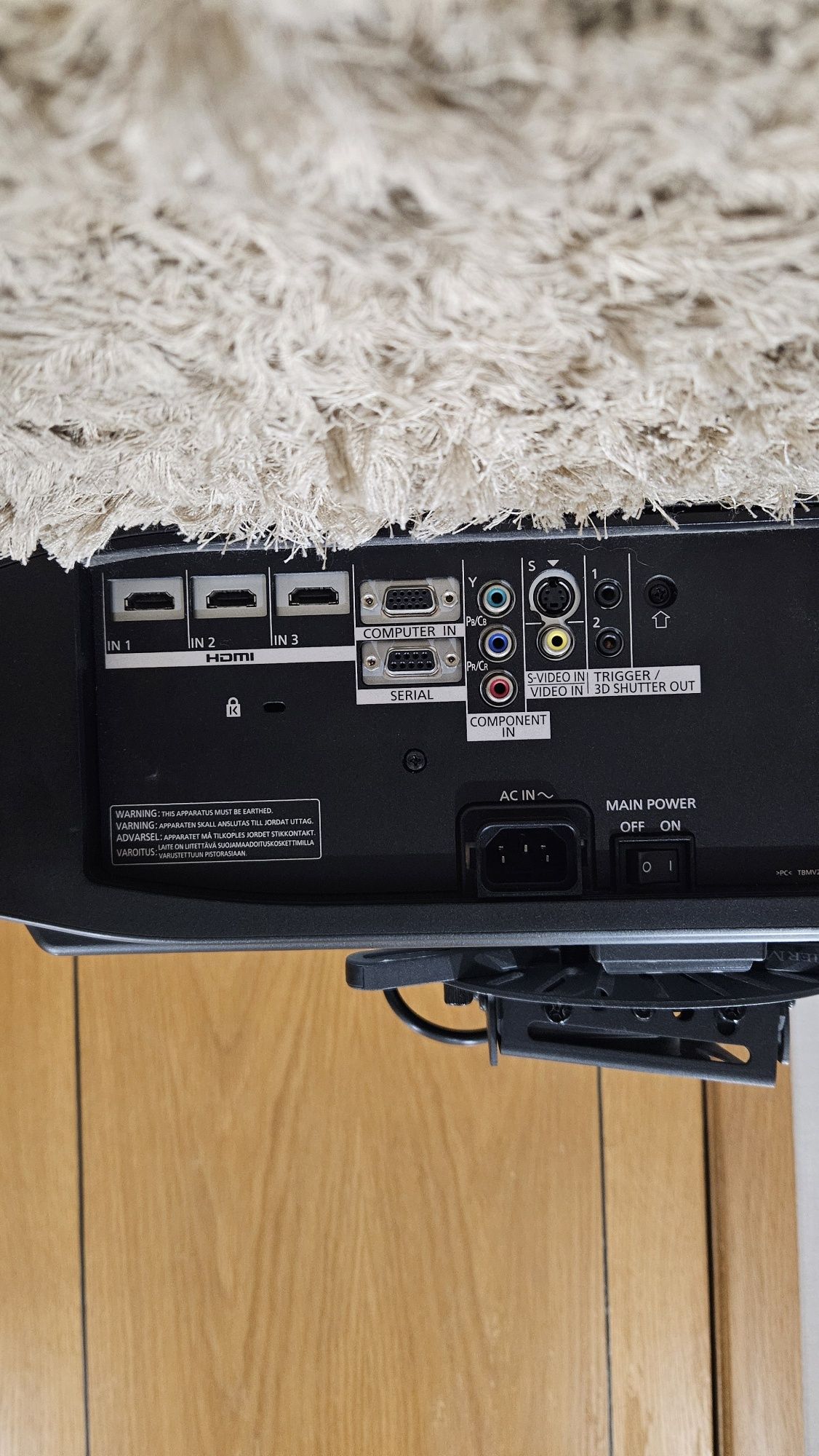 Projetor panasonic PT-AT6000E