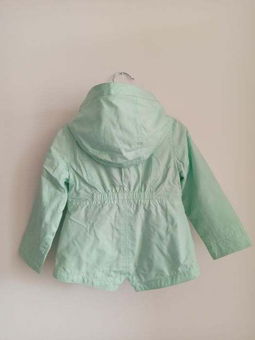 Kurtka wiatrówka dziewczęca C&A Palomino r.92