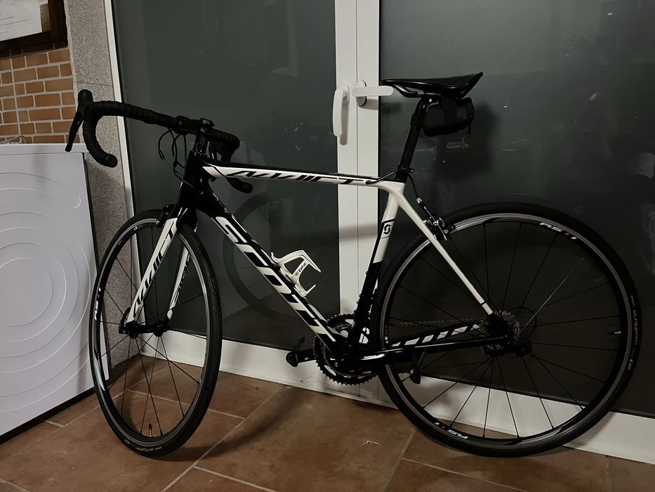 Bicicleta estrada Scott