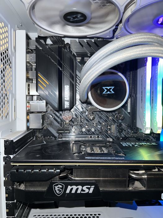 komputer stacjonarny gamingowy gry do gier