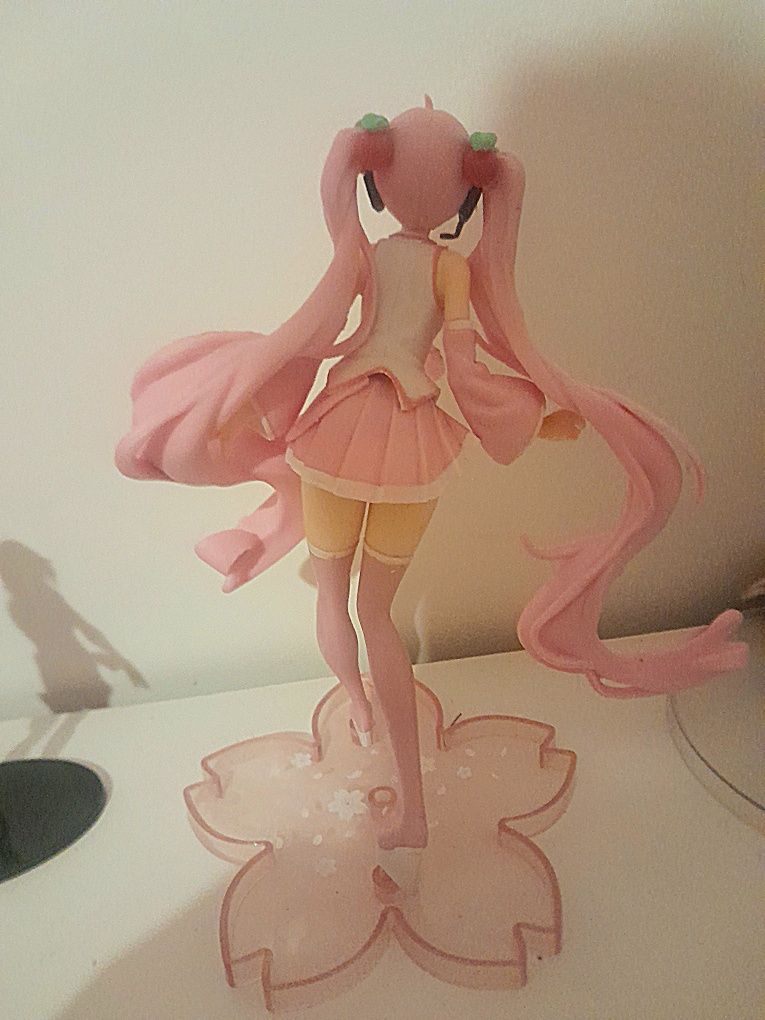 Figura Anime Hatsune Miku Sakura Edicion Nova