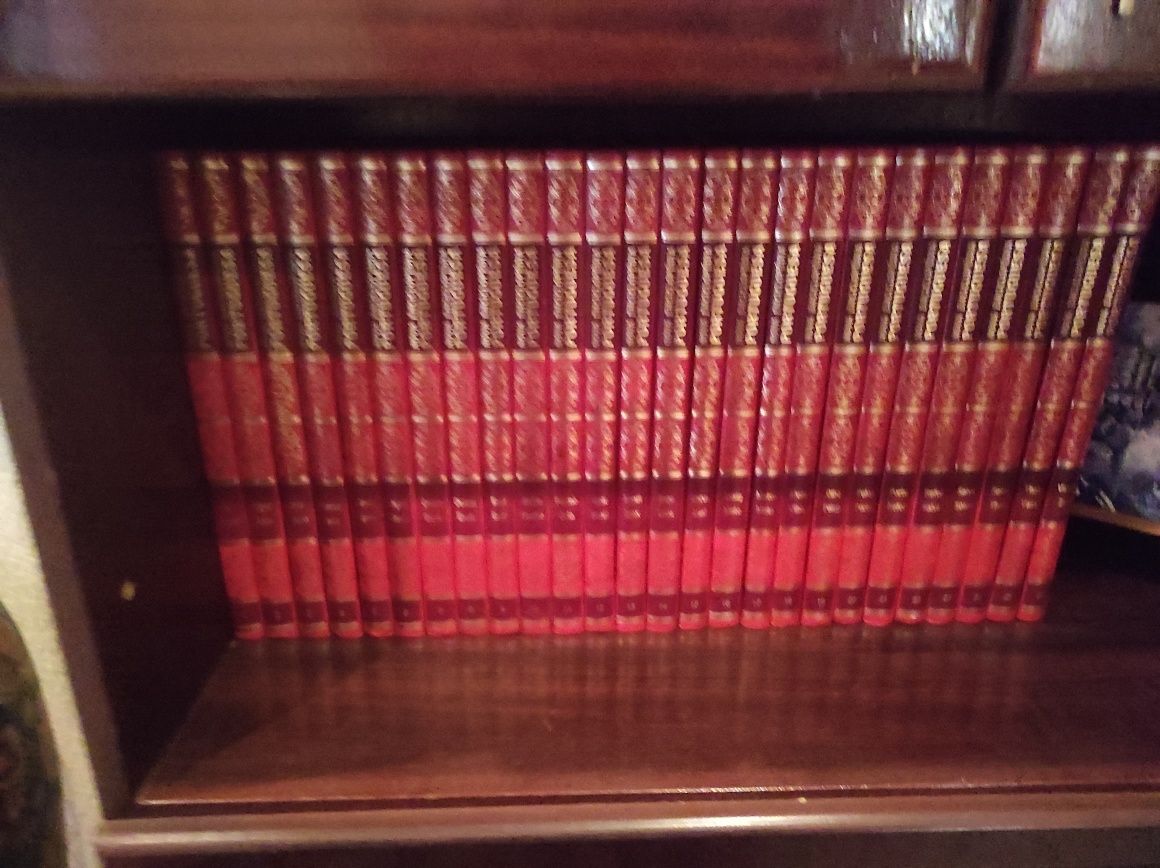 Vários livros clássicos