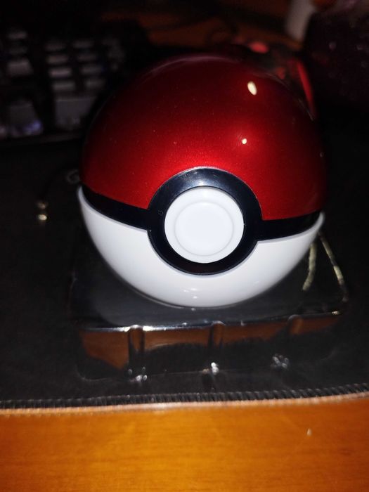 Power bank ́pokemon
