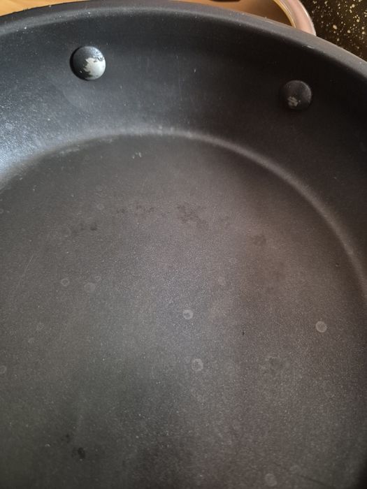 Zestaw patelni 3 szt plus pokrywka