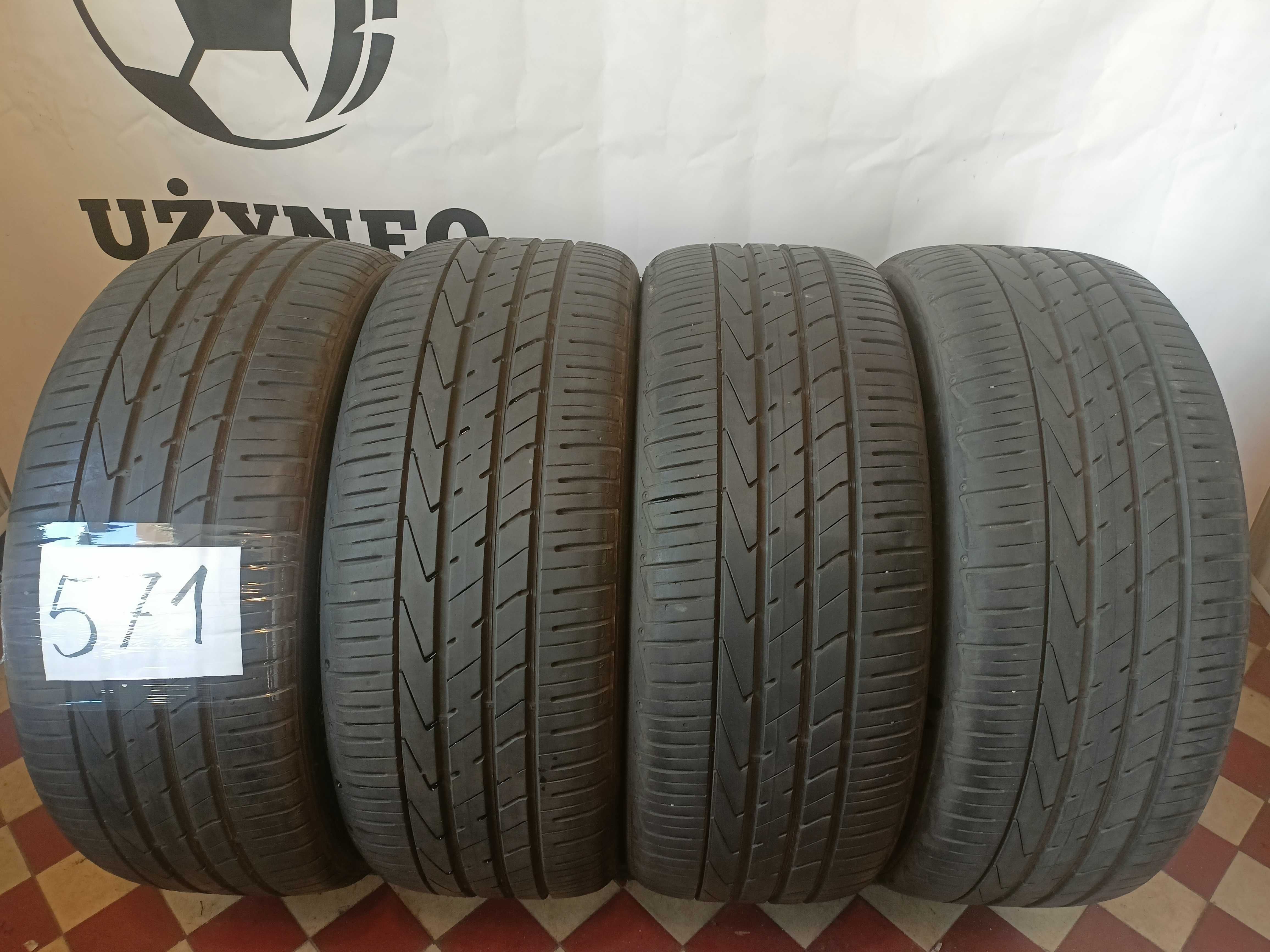 Hankook Ventus S1 evo2 SUV 235/50R19 99V