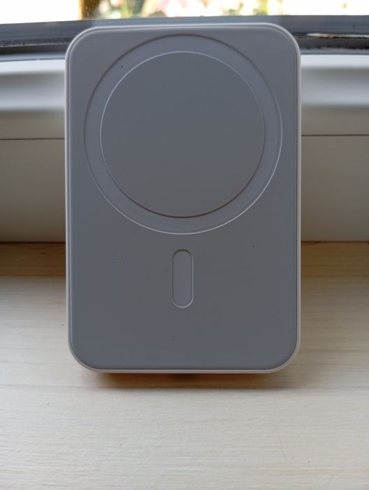 Павербанк для айфона