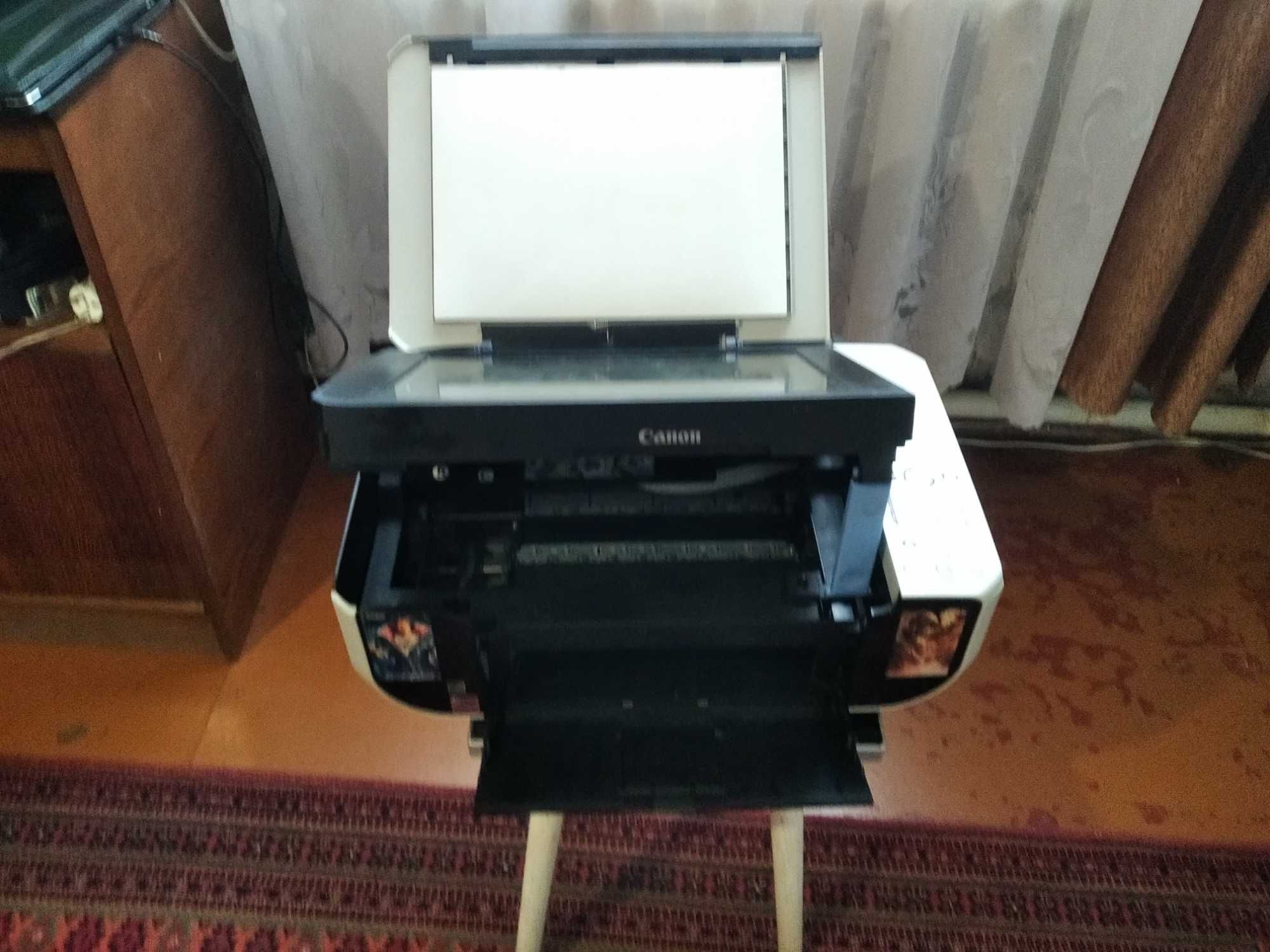 Принтер-сканер Canon MP 210