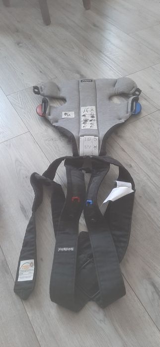 Nosidełko do noworodka.