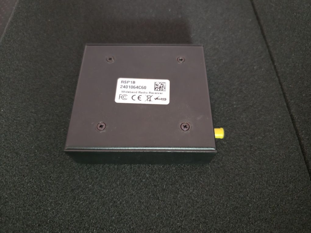 Приймач SDRplay RSP1B