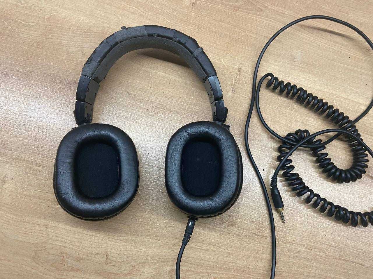 Наушники Audio-Technica ATH-M50x