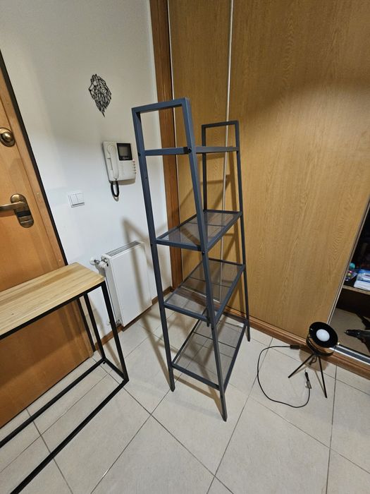 Estante IKEA como nova e robusta