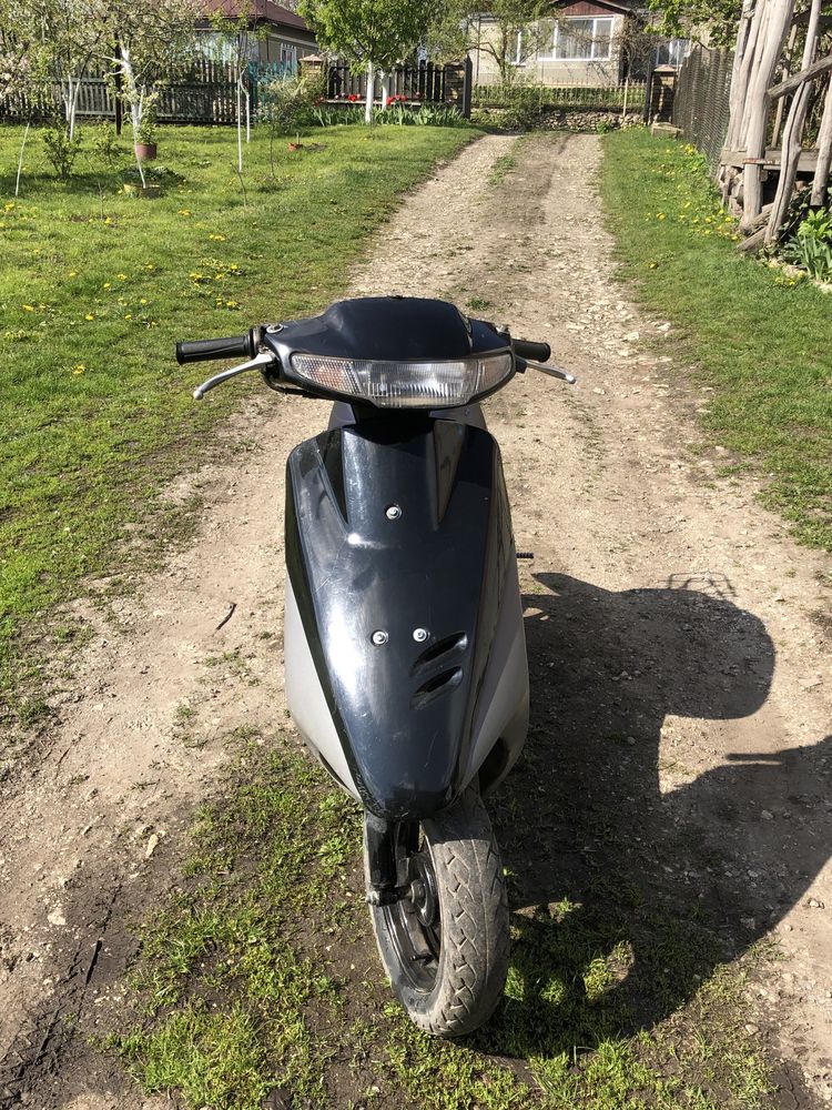 Продаю скутер Honda dio 27