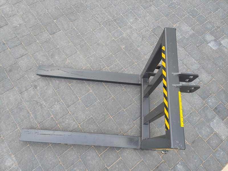 Widły do palet PALECIAK na tył TUZ na podnośnik 1200 kg URSUS ZETOR