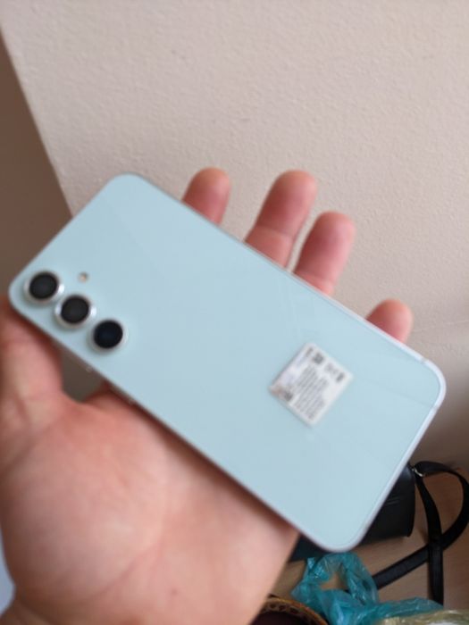 Samsung s23fe 256  АКБ 100