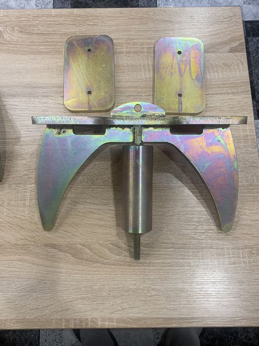 Якорь для лодки , катера