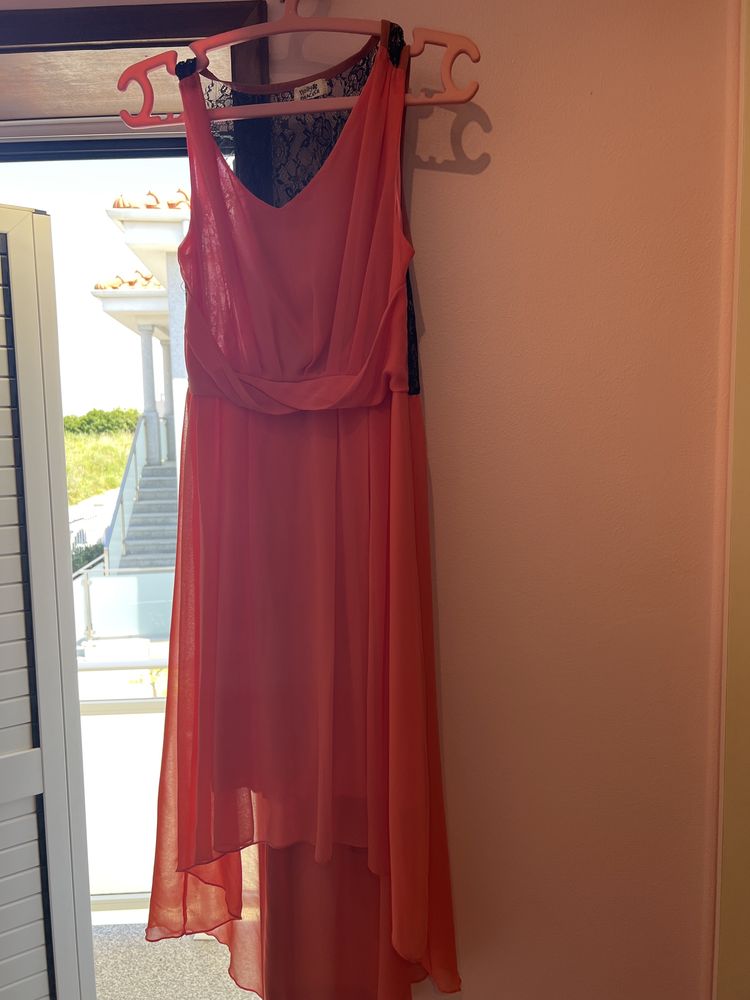 Vende-se vestido de cerimónia salmão